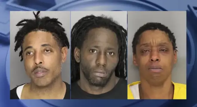 Gunman Gets Away With Cash & iPhones