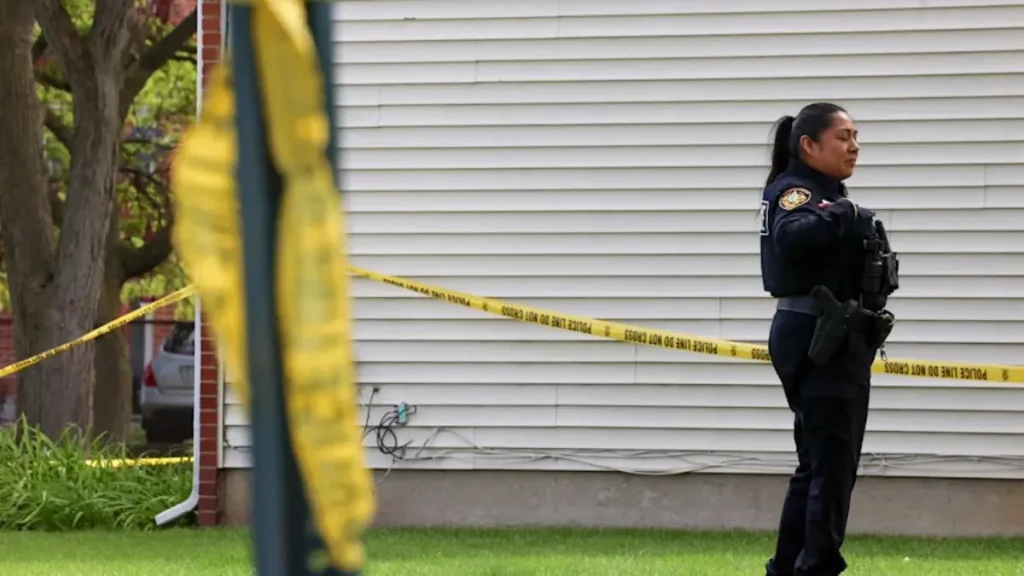 21-Year-Old Surrenders Following Deadly Peoria House Crash