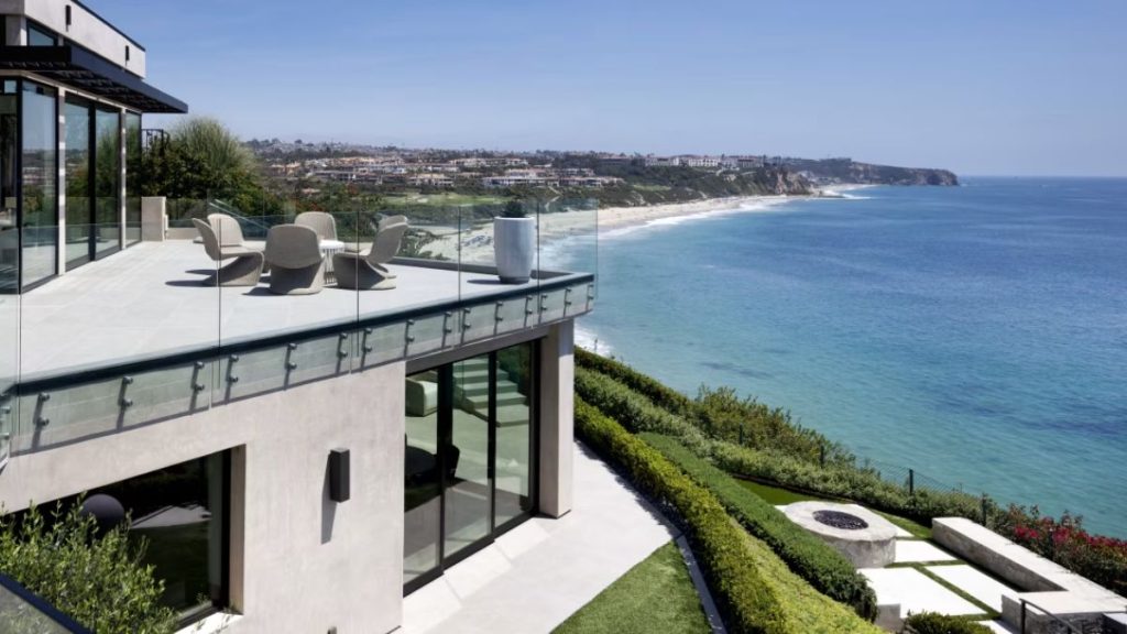 Chris Evans Lists $7 Million Hollywood Hills Mansion