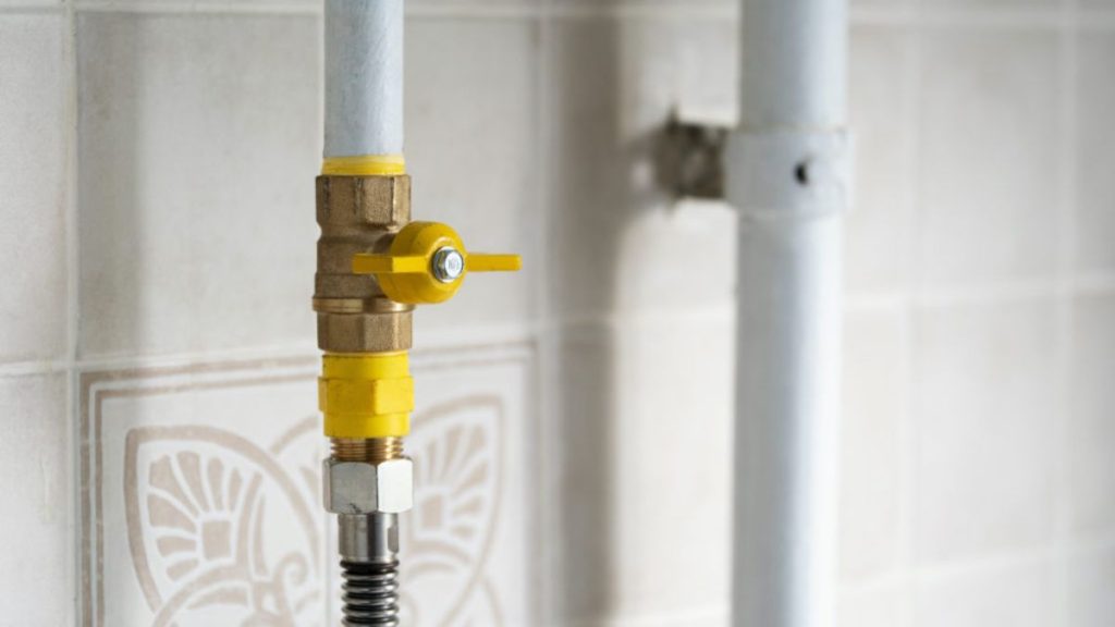 Gas Leak Signs