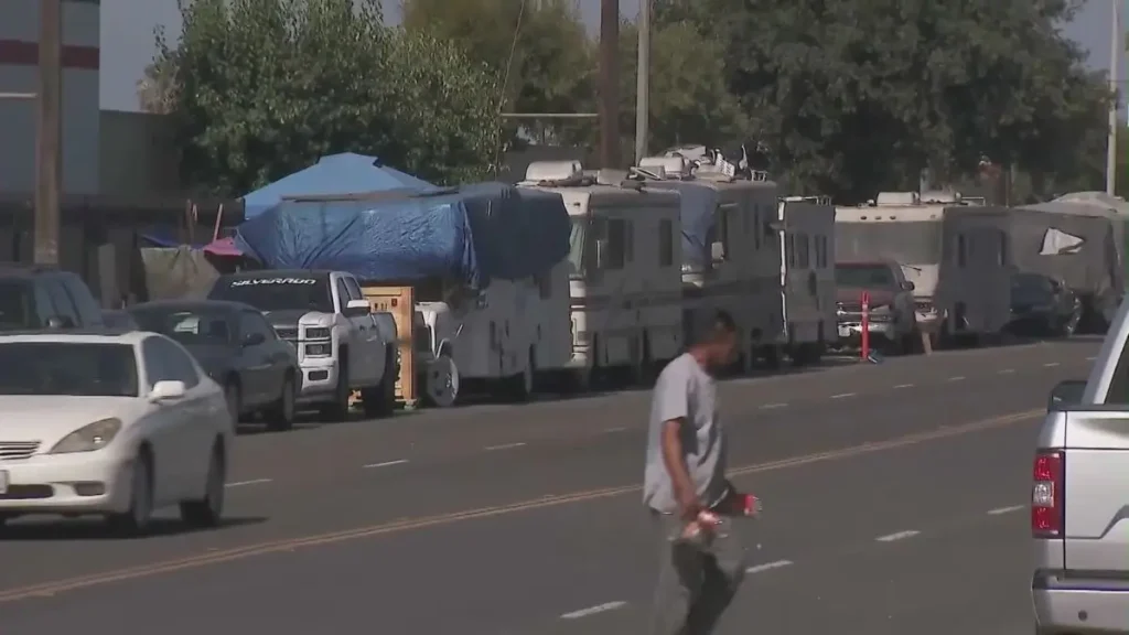 LA County Clears 60+ RVs in Gardena Homeless Encampment Cleanup