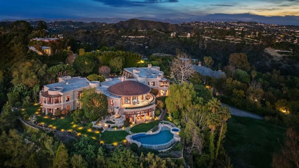 Quincy Jones’s $60M LA Mansion Listed After His Death — A Look Inside the Iconic Estate