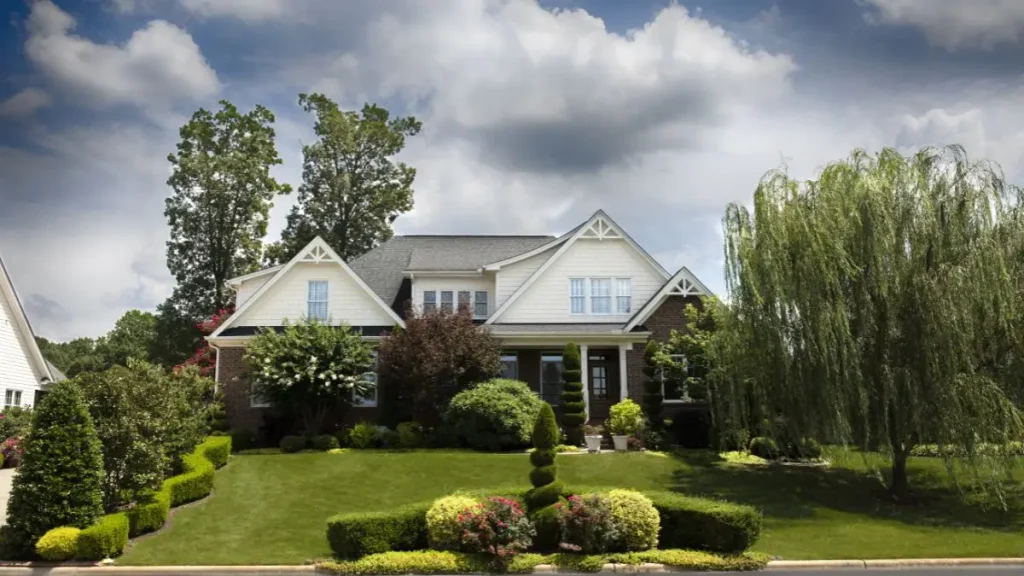 Reba McEntire's Secrets to a Secure and Cozy Home Environment