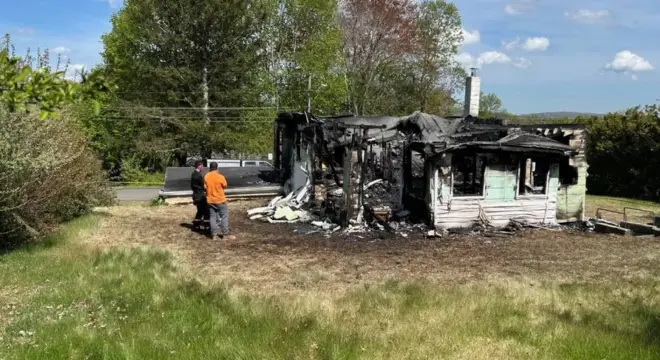 mother daughter fire victims