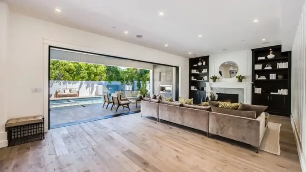 Bella Thorne L.A. Home