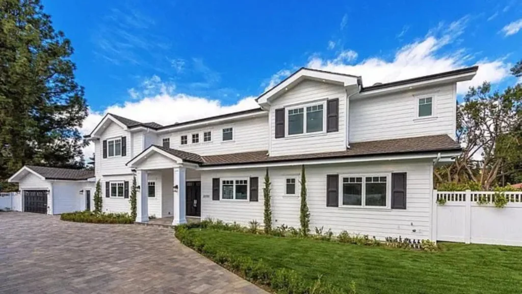 Blac Chyna Lists L.A. Mansion