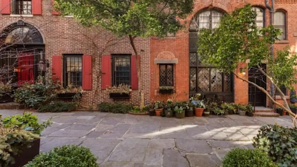 Graham Norton NYC Home