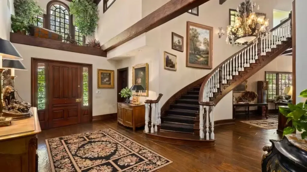 John Huston’s Former L.A. Mansion