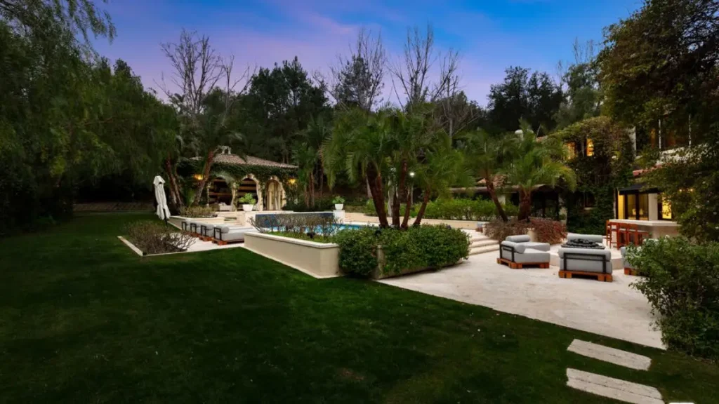 Kris Jenner Hidden Hills Mansion