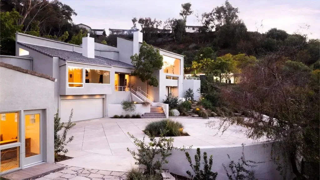 Miller Fong’s Silver Lake Home Listed
