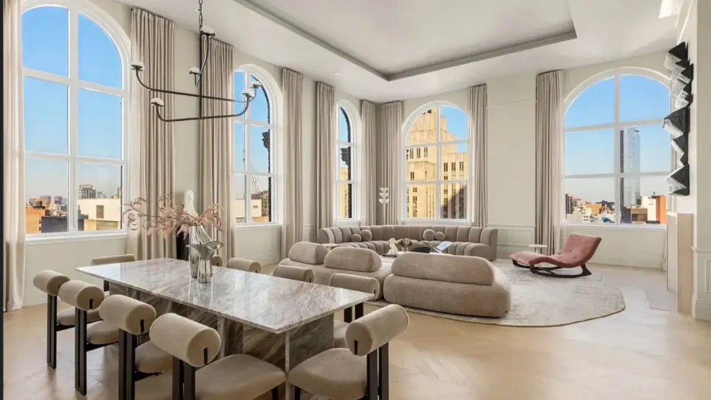 Tom Clancy’s widow buys new penthouse