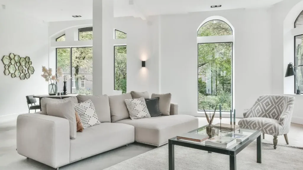 Robbie Williams Buys New Miami Mansion