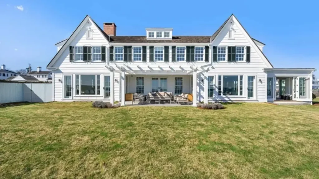 Taylor Swift Cape Cod House