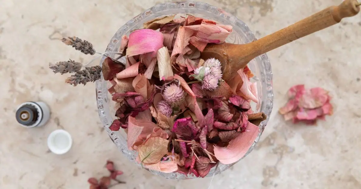 DIY Natural Air Fresheners