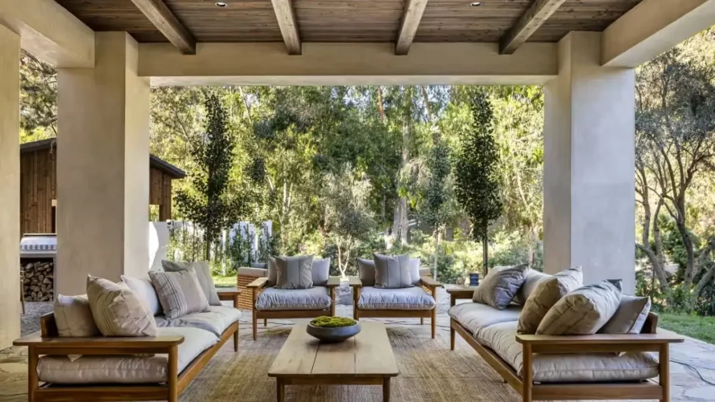 Kanye West Hidden Hills Estate Listed