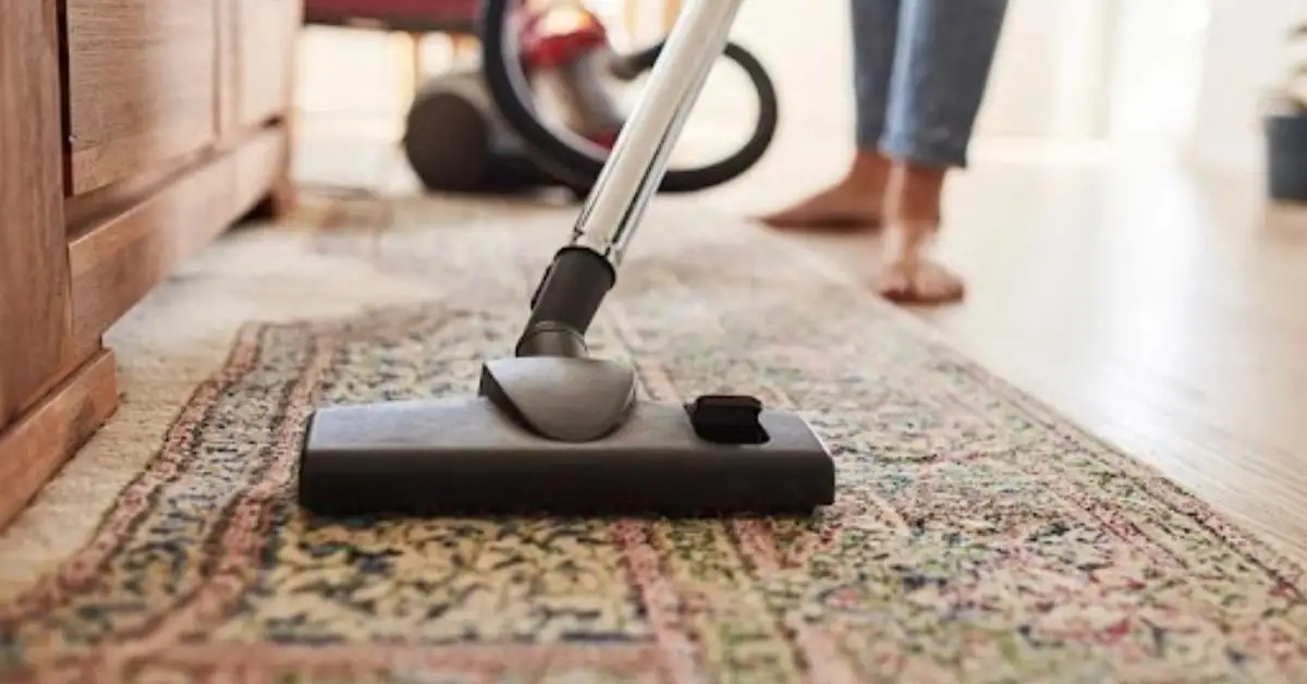 Rug Mistakes That Make Your Room Look Smaller
