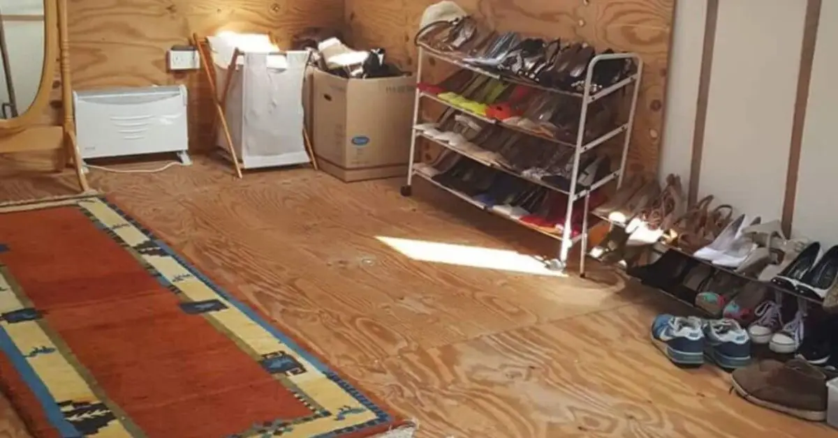 declutter attic in summer