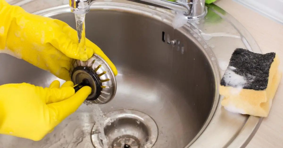 dirty kitchen spots and how to clean them