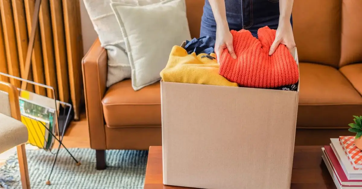 how to declutter before moving
