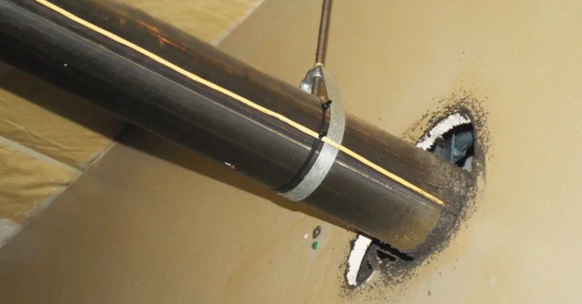 how to seal air leaks in home