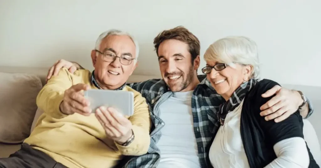 pros and cons of buying a house with parents