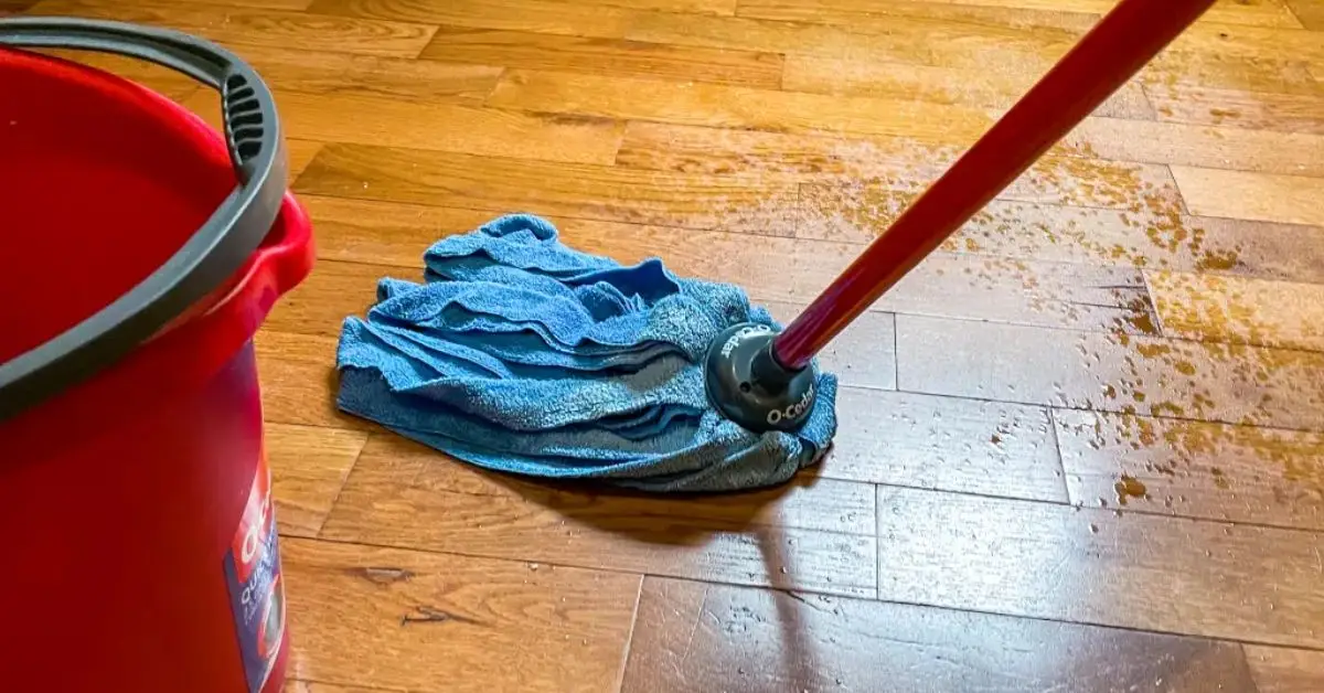 quick cleaning routine for moms