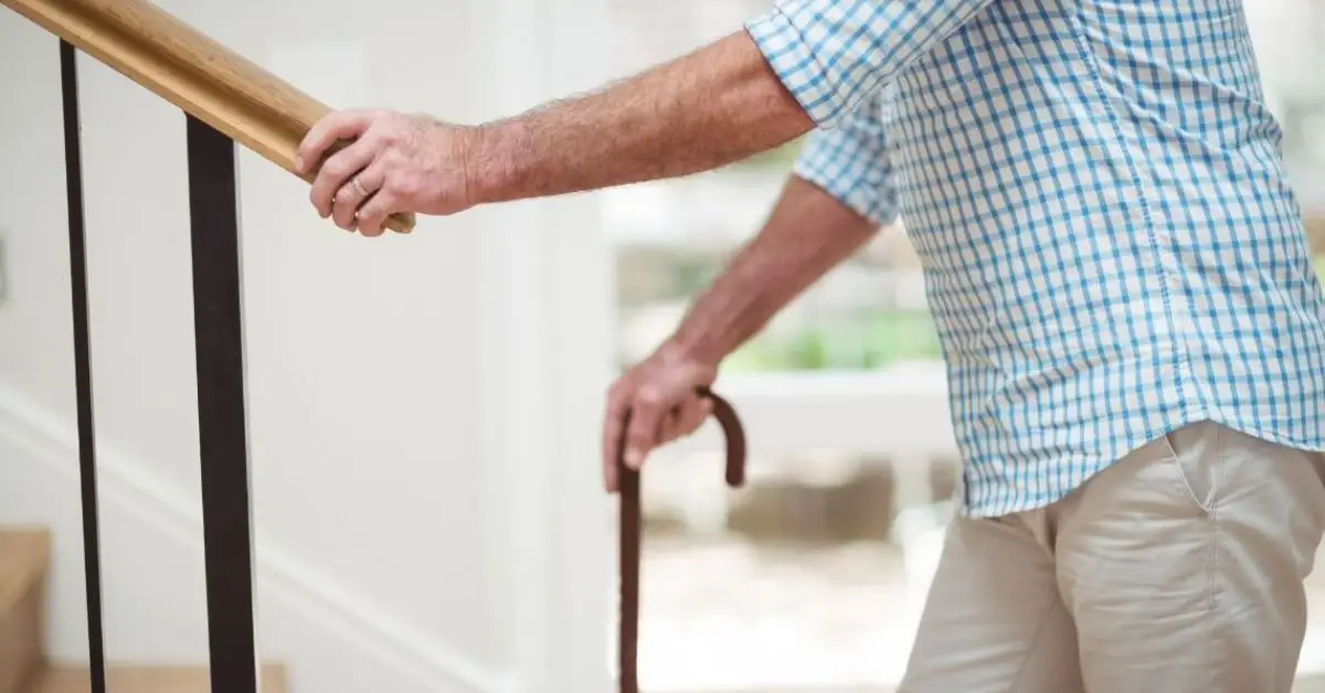 Common home changes that can harm senior safety