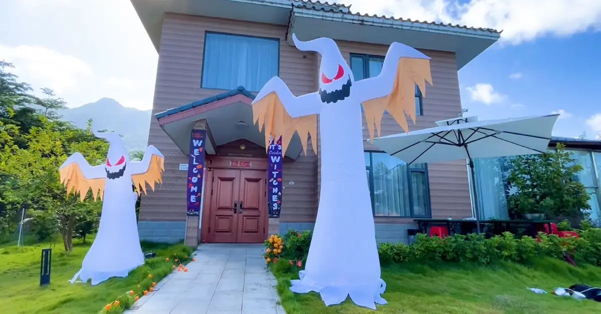 Halloween decorating mistakes that invite burglars