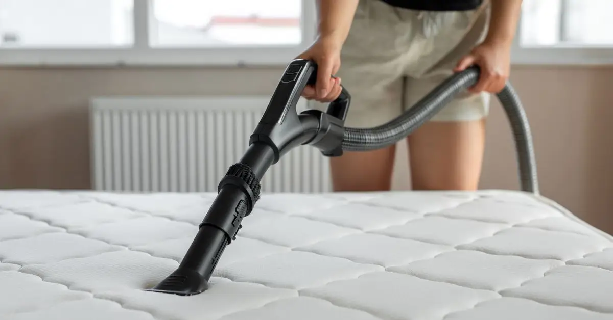 How to clean a mattress