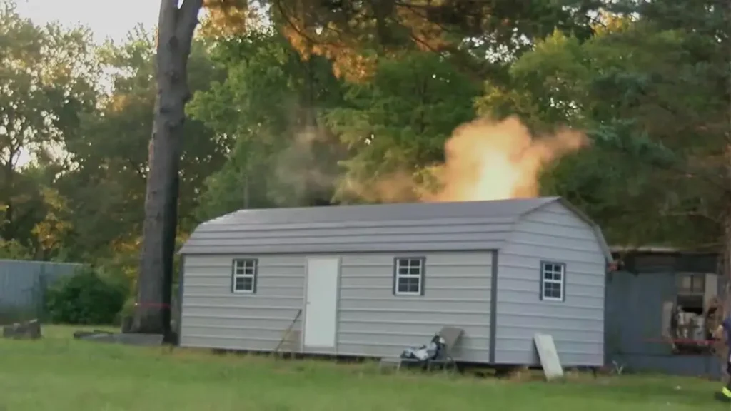 Lindale Mobile House Fire