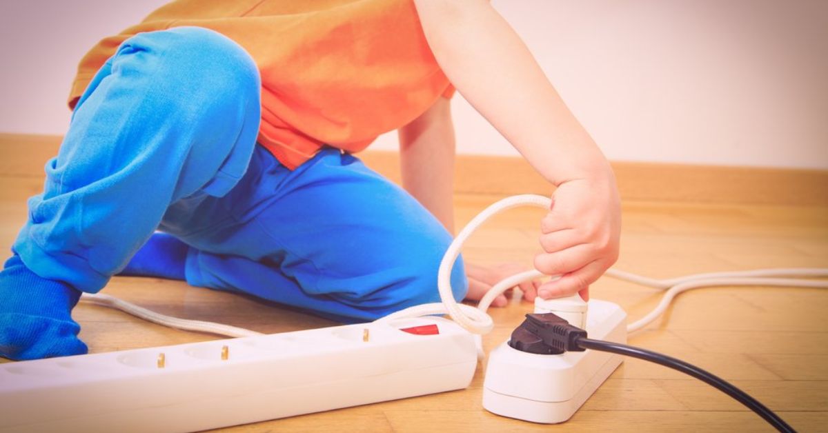 Safety tips for children at home