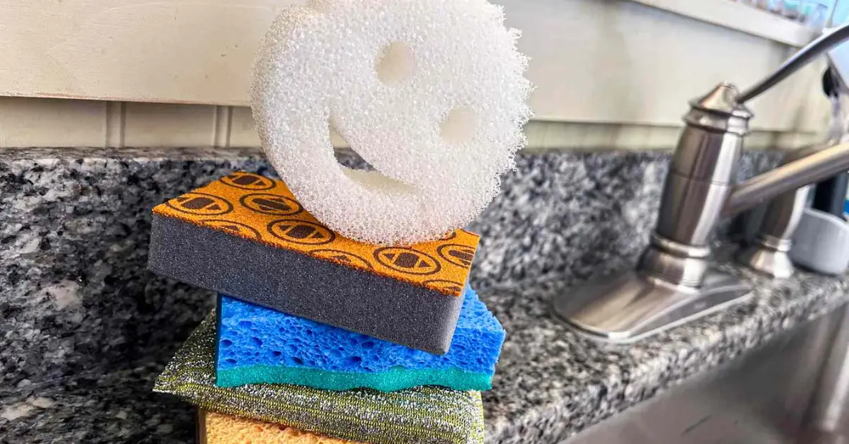 How to Remove Grease Stains From Your Kitchen Surfaces