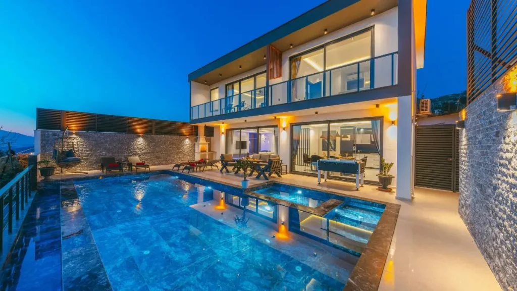 Rob Lowe Beverly Hills Home Listed