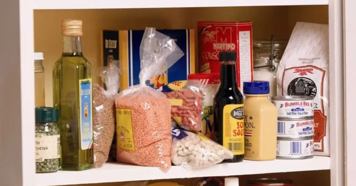 how to get rid of pantry moths