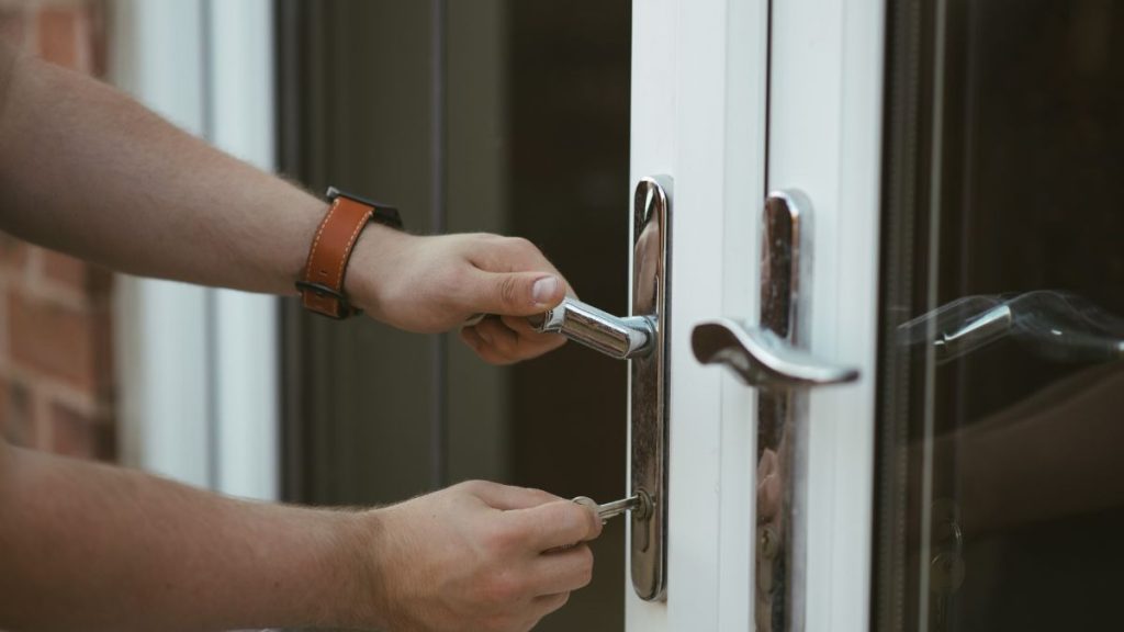 Tips for Burglar-Proof Home