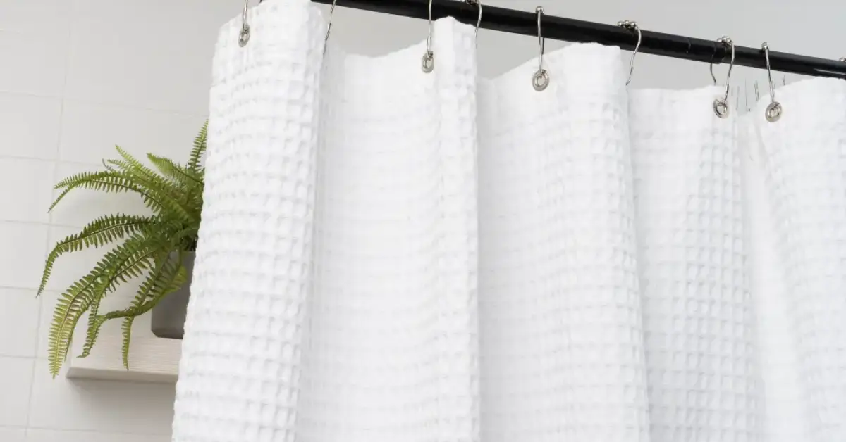 things that make a bathroom look cheap
