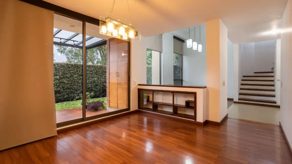 Amy Schumer New Orleans House Delisted