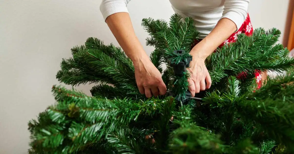 Christmas tree decorating mistakes