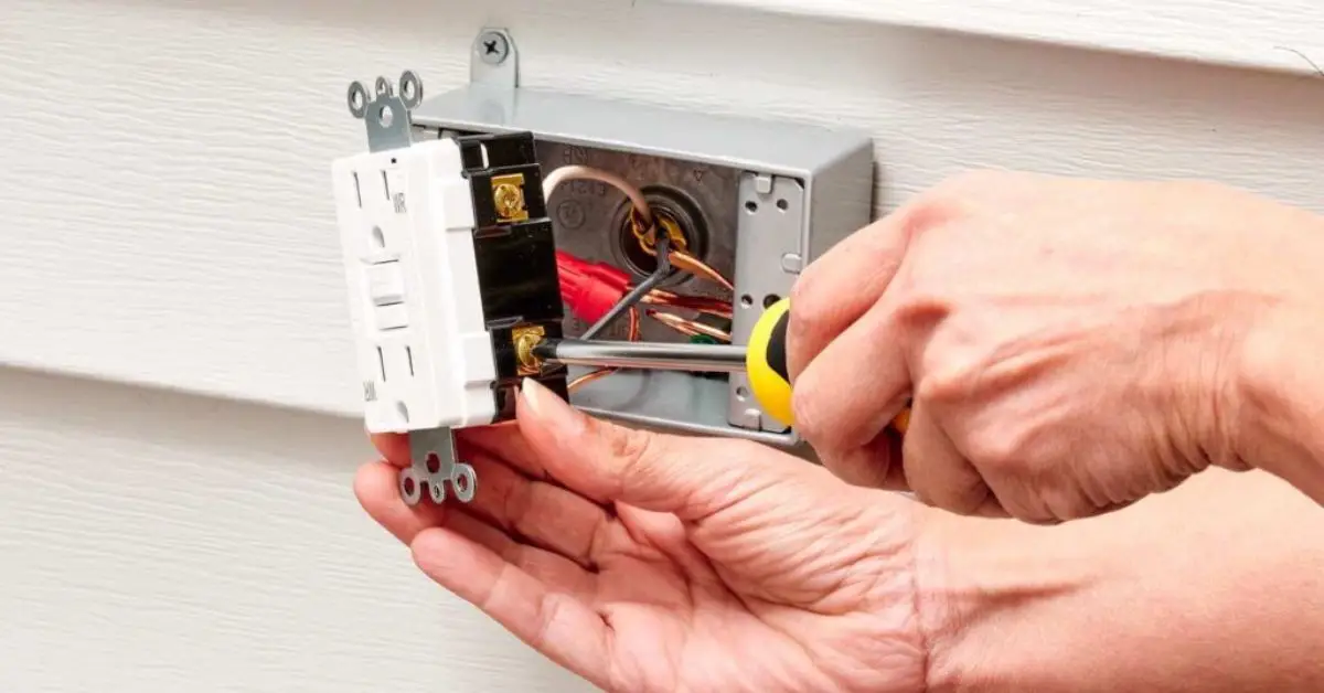 Cover Outdoor Electrical Boxes Before Winter