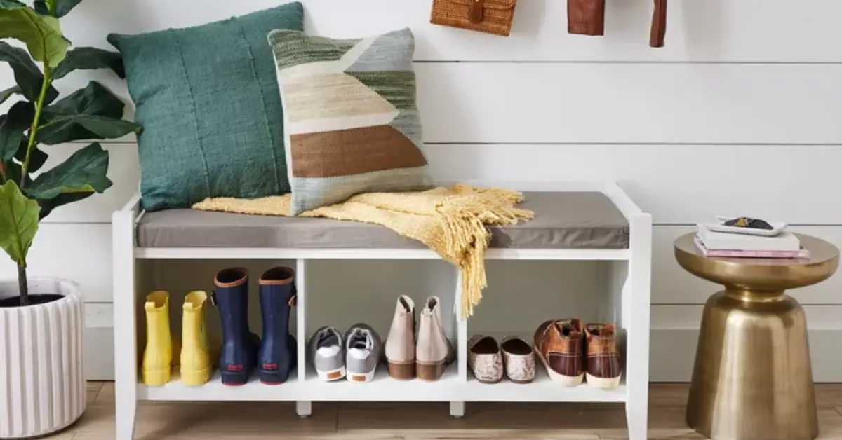 Creative ways to use a shoe storage bench