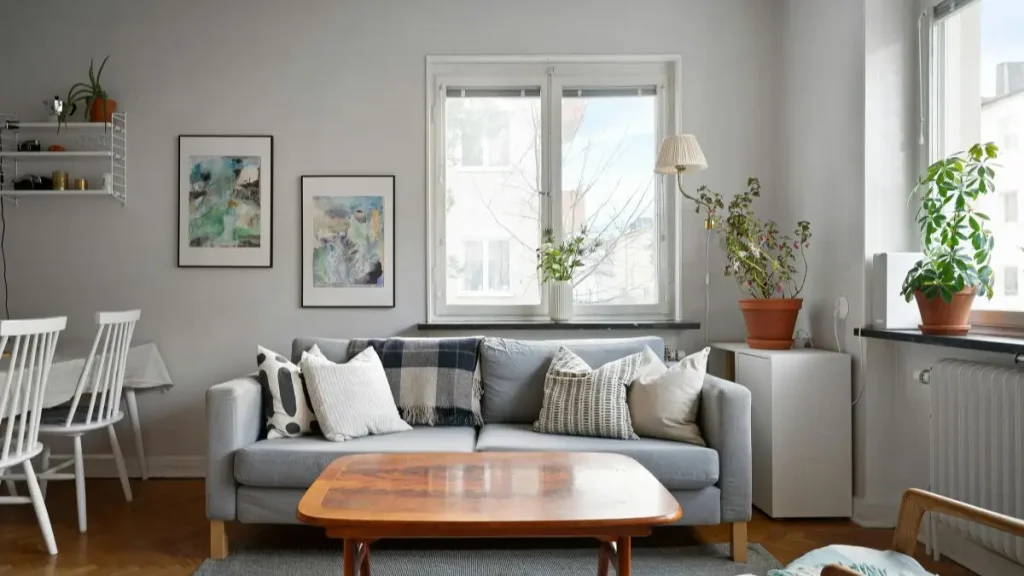 Lori Loughlin and Mossimo Giannulli LA Home Sold