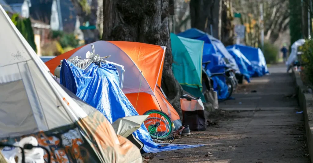 Oregon homeless services funding