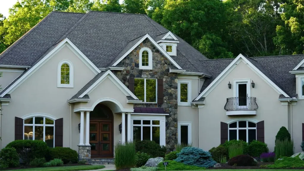 US home values falling