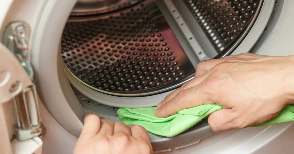 how to clean washing machine naturally