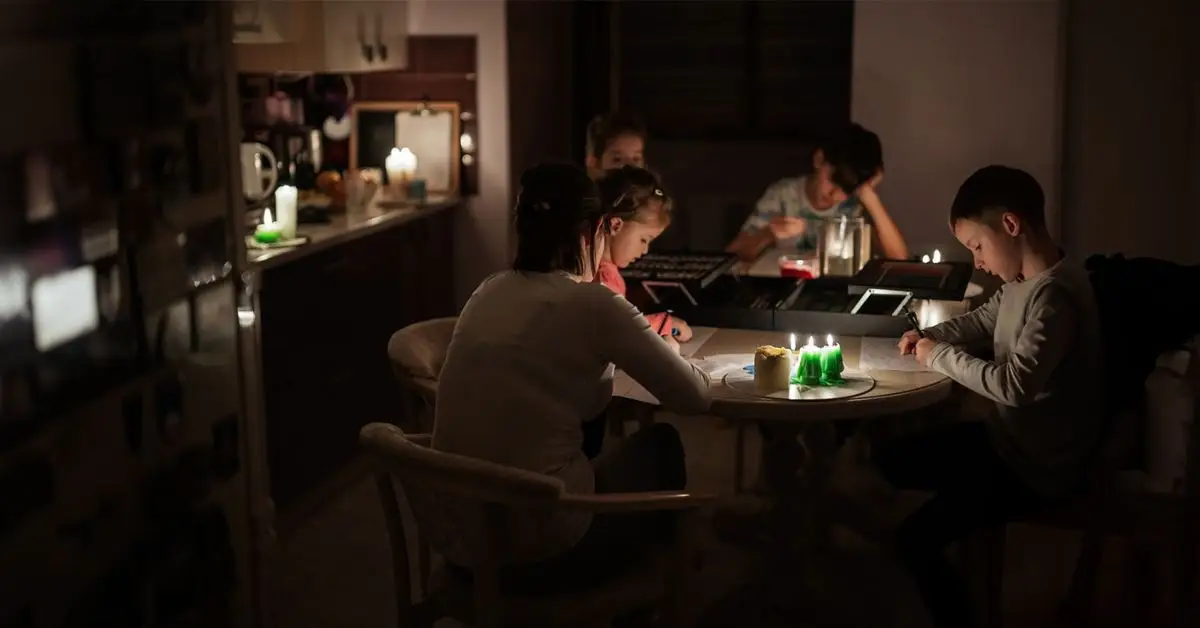 what not to do during a power outage