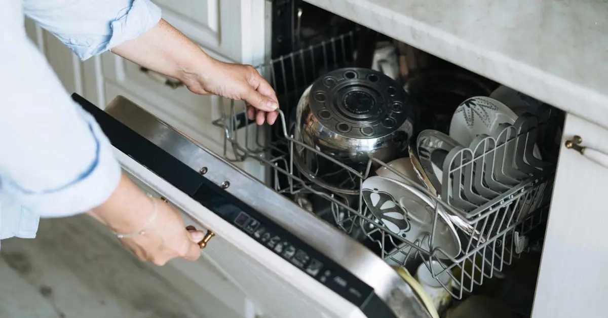 Kitchen Cleaning Mistakes