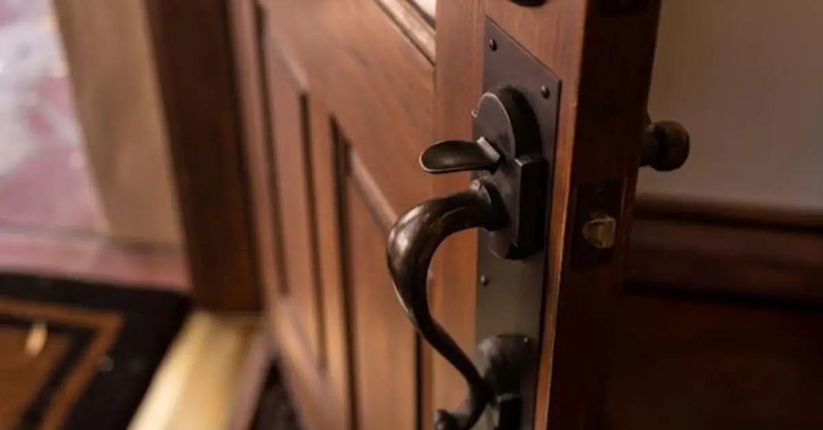 doors sticking in cold weather