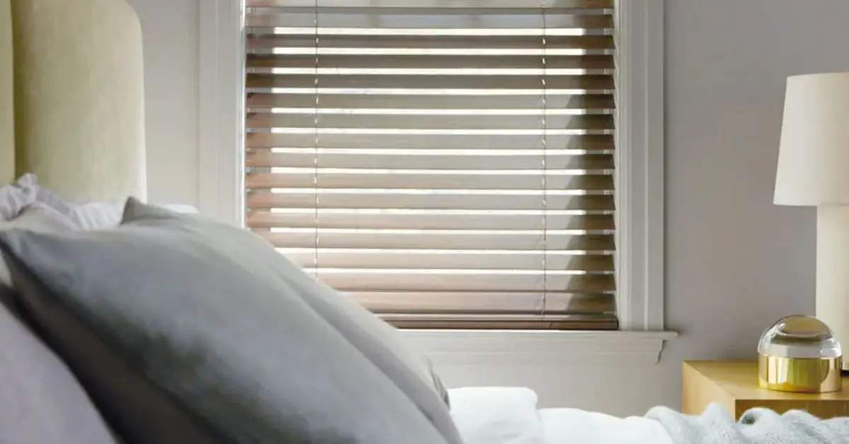 how to clean blinds