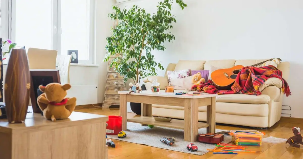 things that make a living room look cluttered