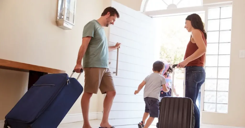 things to do before leaving home for vacation